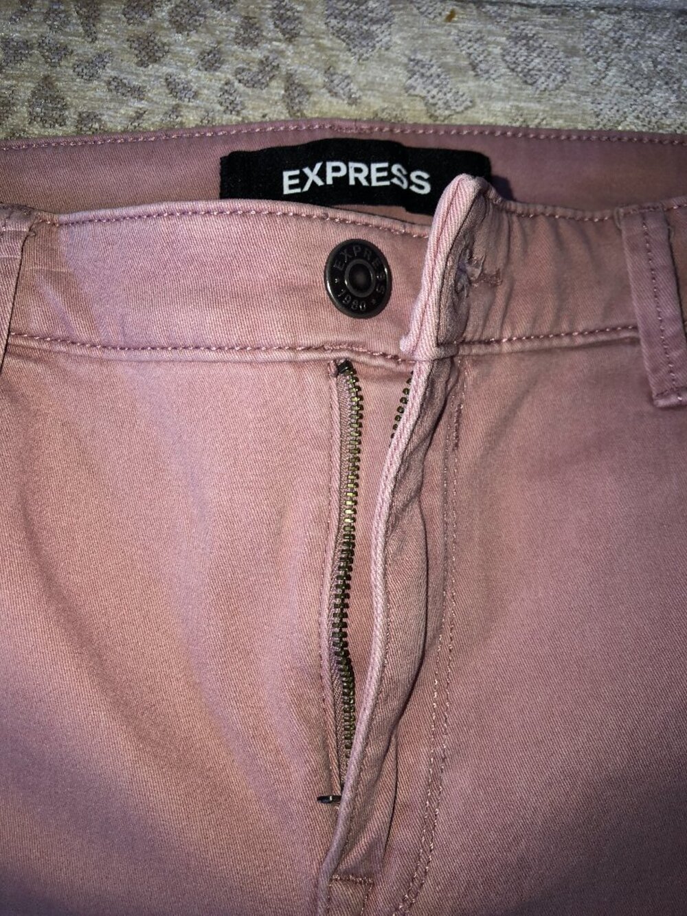 EXPRESS Stretch Legging Pant Rose' - Picture 7 of 10